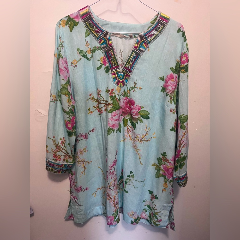 Floral Embroidered Women's Tunic by Soft Surroundings size L BNWOT